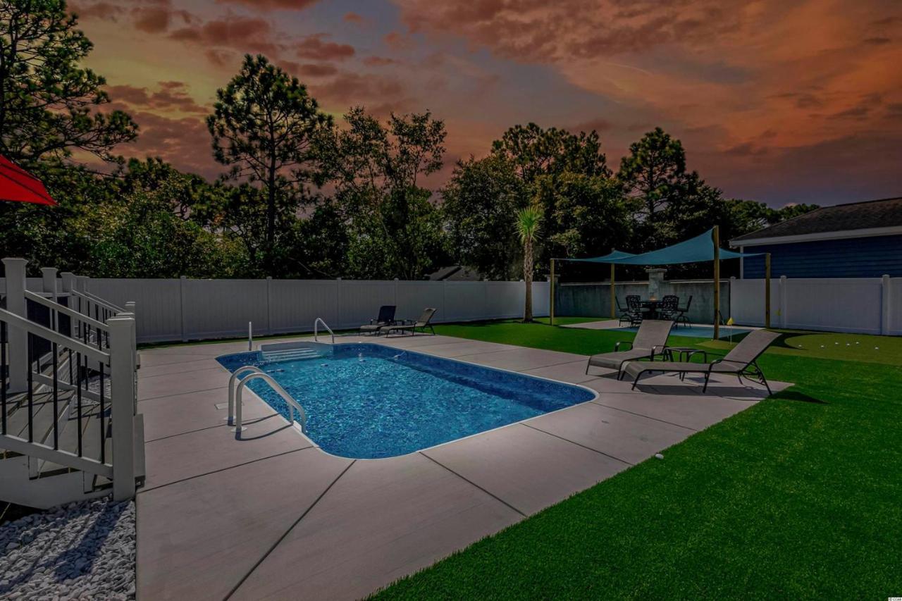 Holiday home Putting Oasis: Pet-friendly 3br With Pool