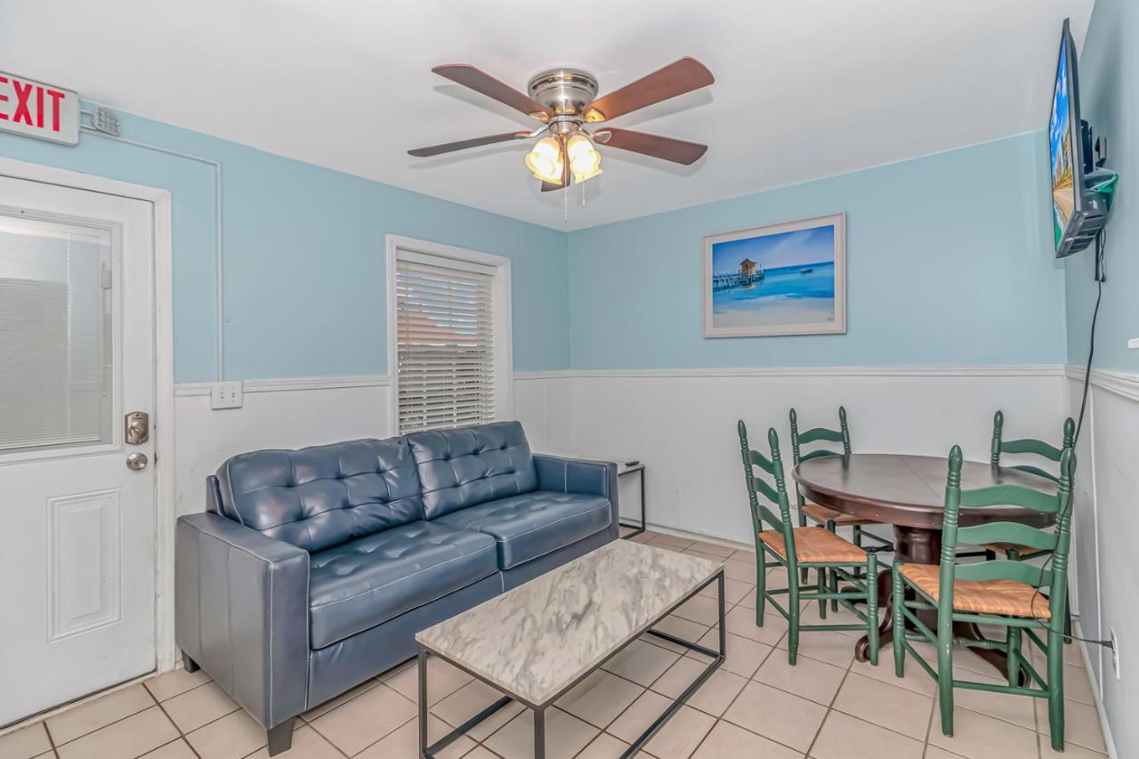 125 Atlantic Avenue Unit E - Pet Friendly! Walk To The And Pier!1br -1ba - Sleeps 2-4 Guests! Holiday home *