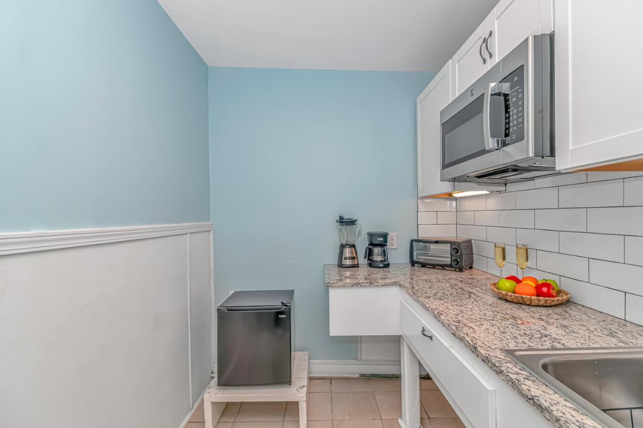 Holiday home 125 Atlantic Avenue Unit E - Pet Friendly! Walk To The And Pier!1br -1ba - Sleeps 2-4 Guests!
