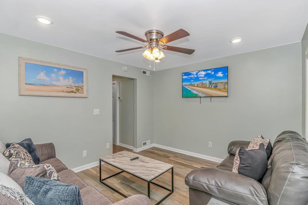 Atlantic Retreat: Pet-friendly 1br Near Pier *