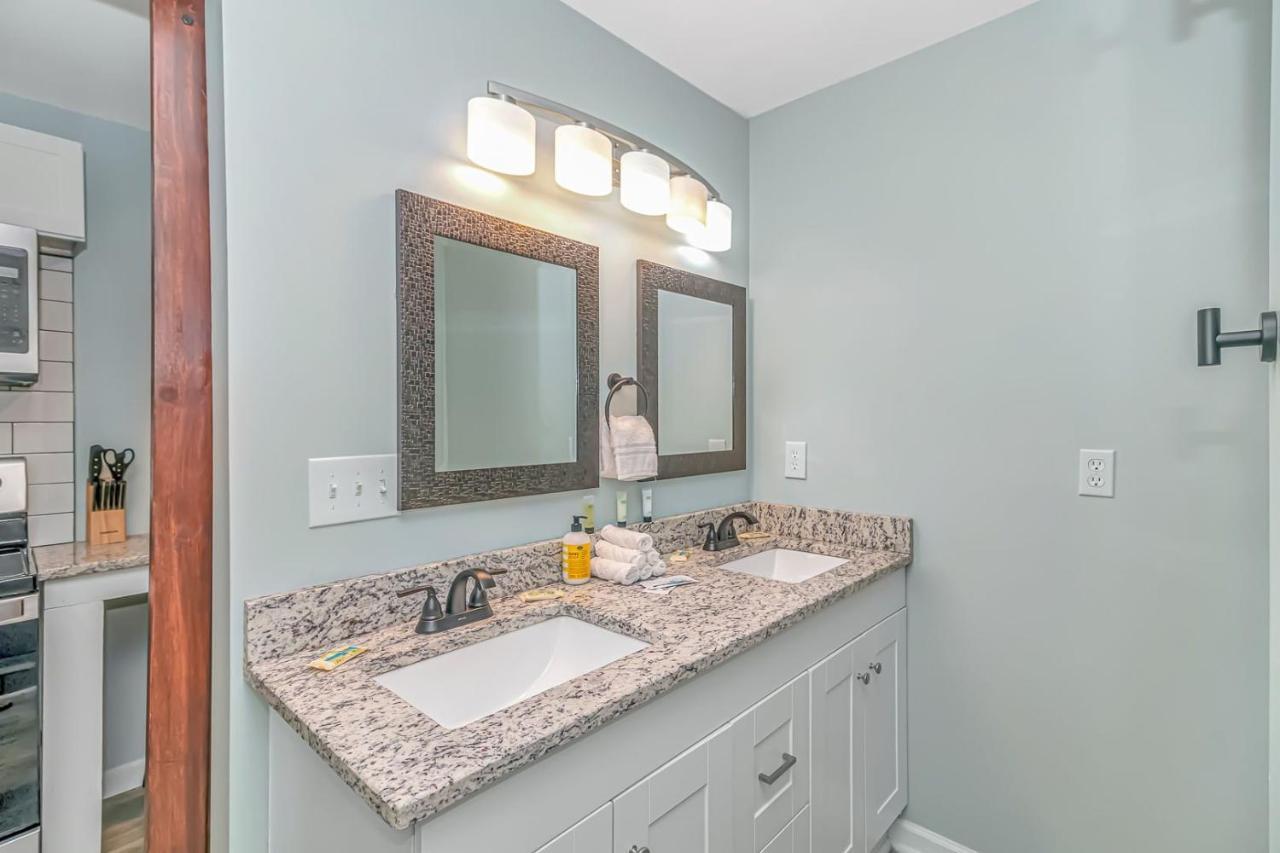 Holiday home Atlantic Retreat: Pet-friendly 1br Near Pier *