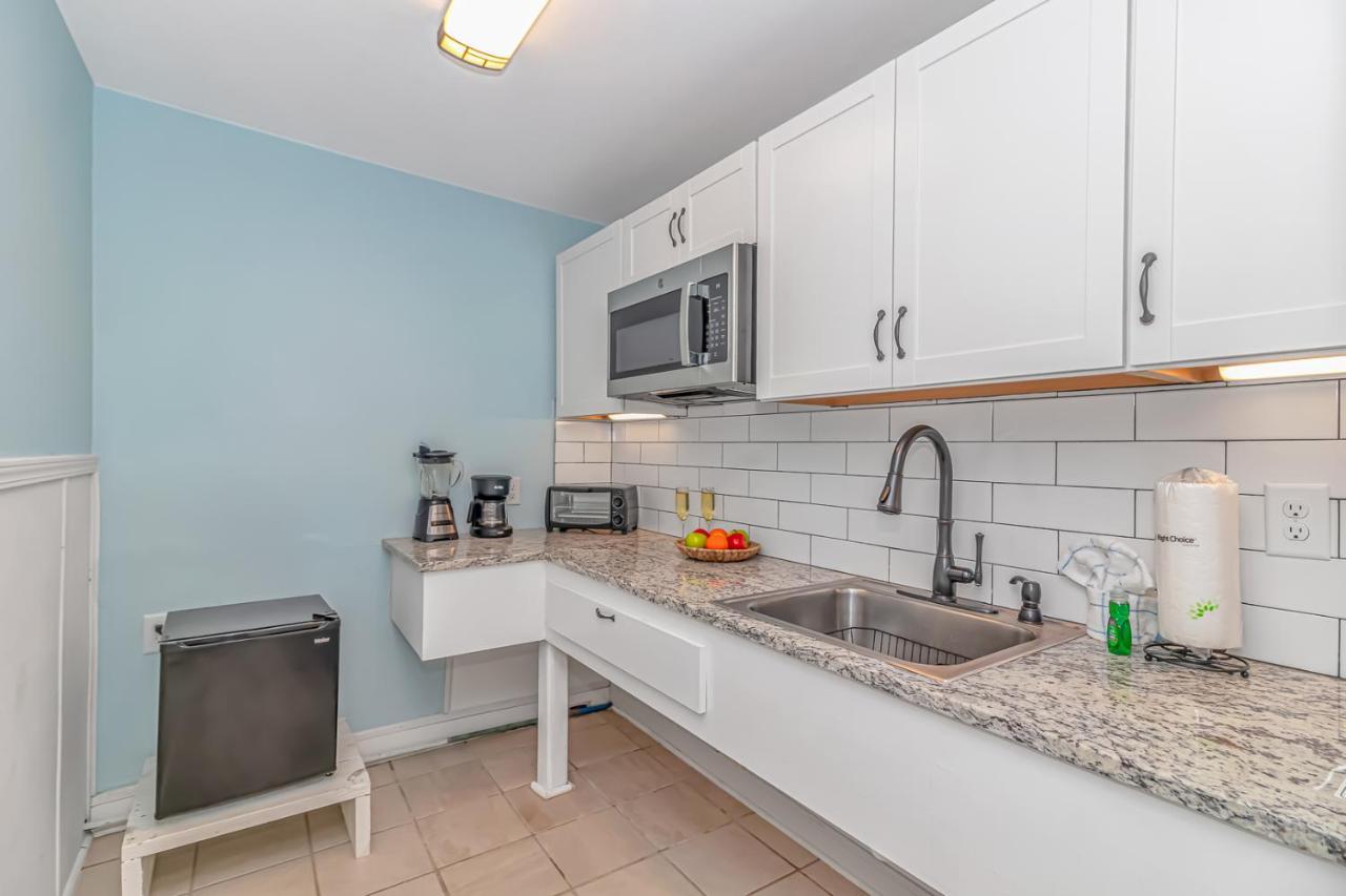 125 Atlantic Avenue Unit E - Pet Friendly! Walk To The And Pier!1br -1ba - Sleeps 2-4 Guests! Holiday home *