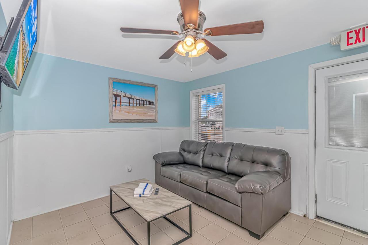 Atlantic Avenue Retreat * Myrtle Beach