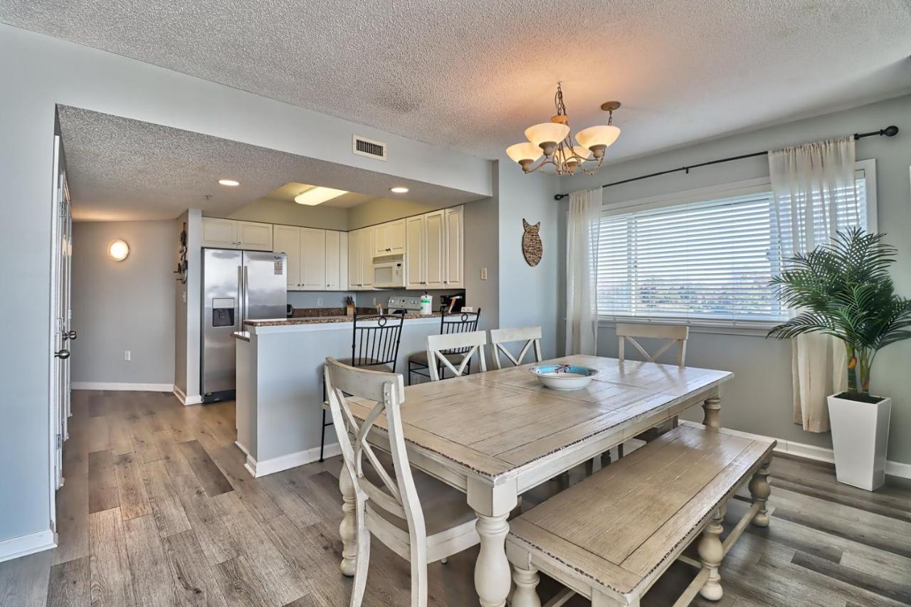 401 North Tower Apartment *