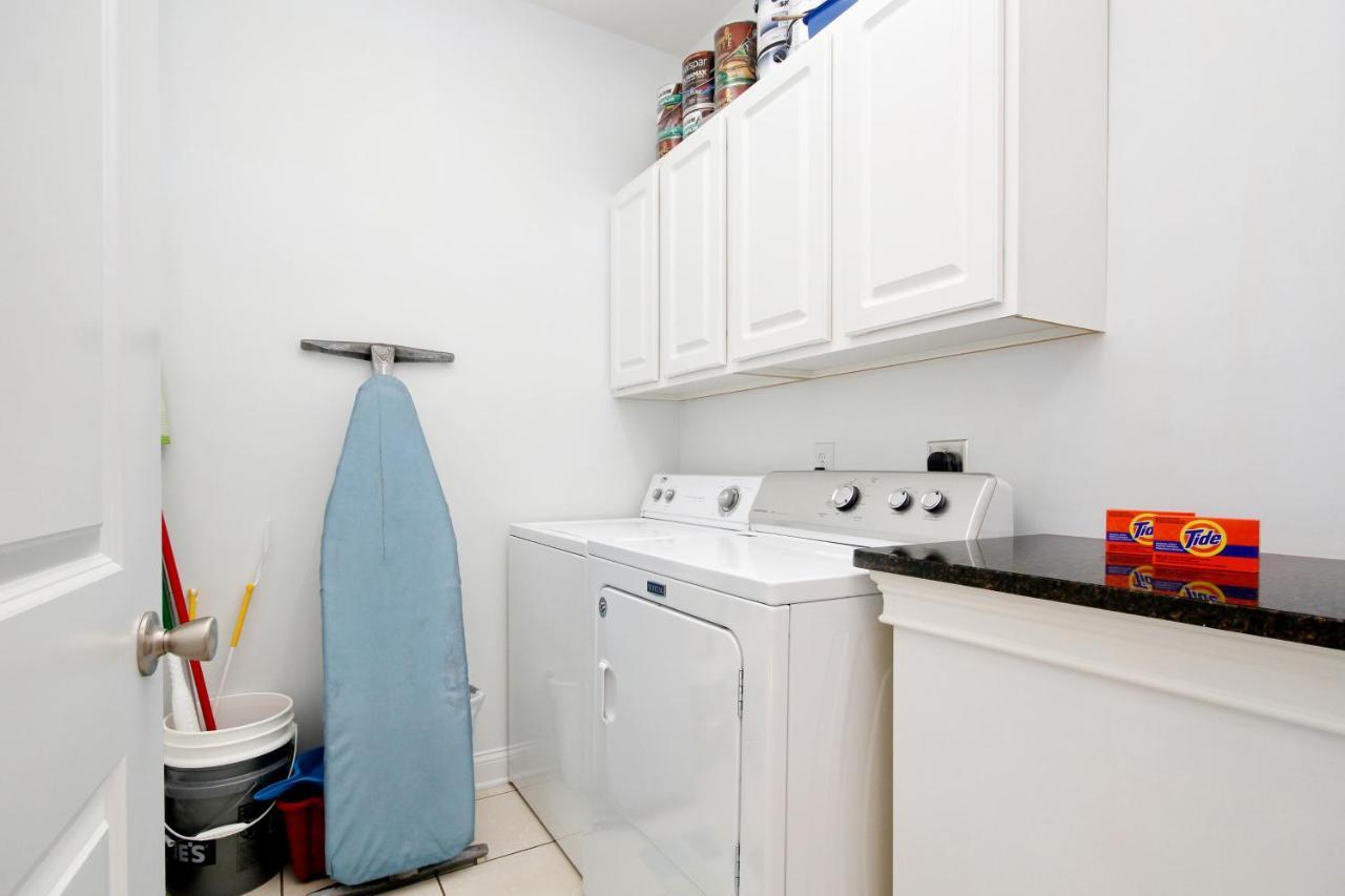 Holiday home Anchors Away *