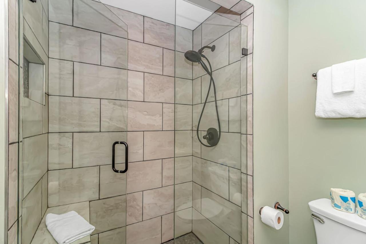 125 Atlantic Avenue Unit G1 - Pet Friendly! Walk To The And Pier! 2br -1ba - Sleeps 6 Guests! *