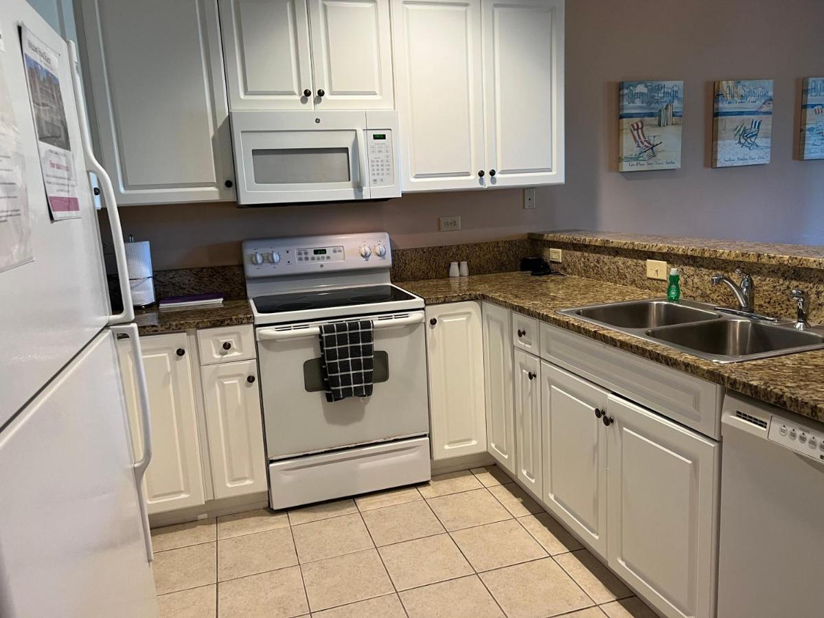 104 Cypress Point Ct Unit 202