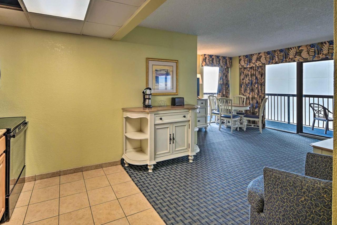 Oceanfront Myrtle With Pool! Apartment