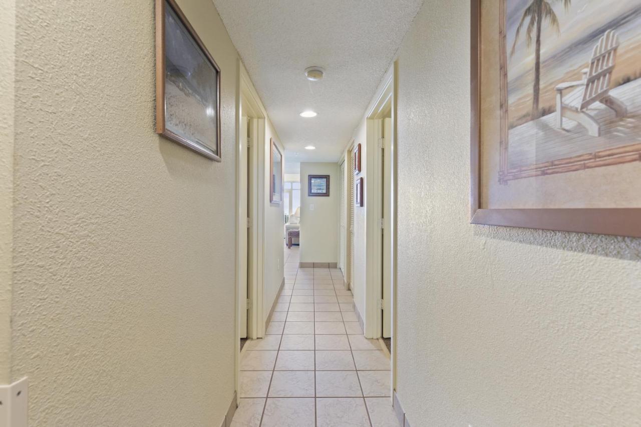 Sunny And Bright Oceanfront In Atlantica Near Boardwalk Apartment *