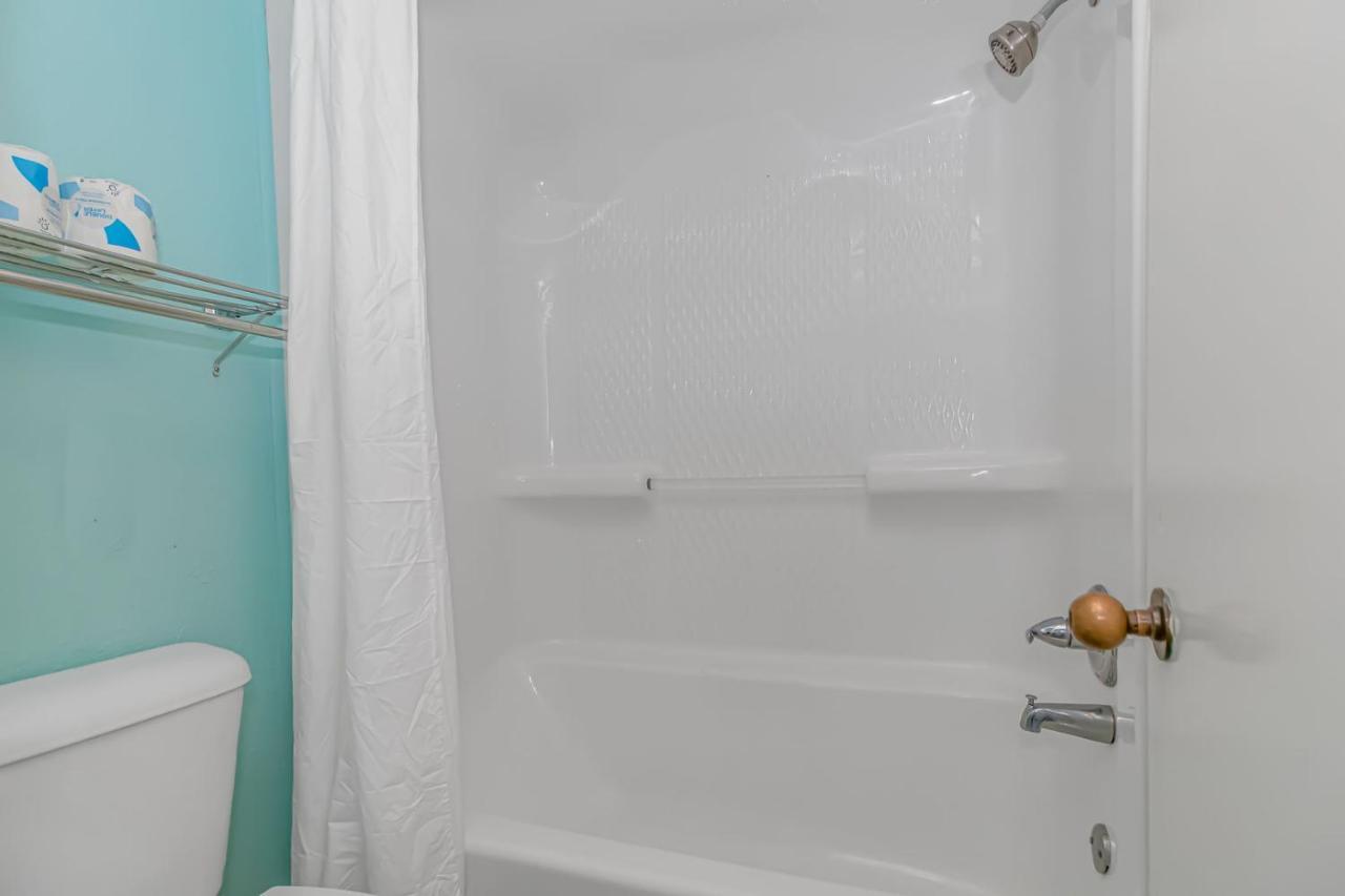 Oceanfront 1bedroom Sleeps 6 Holiday Pavilion Condominium Tower 311 Holiday home