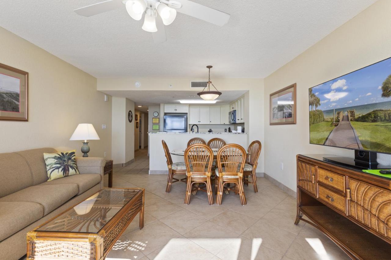 Sunny And Bright Oceanfront In Atlantica Near Boardwalk Apartment Myrtle Beach