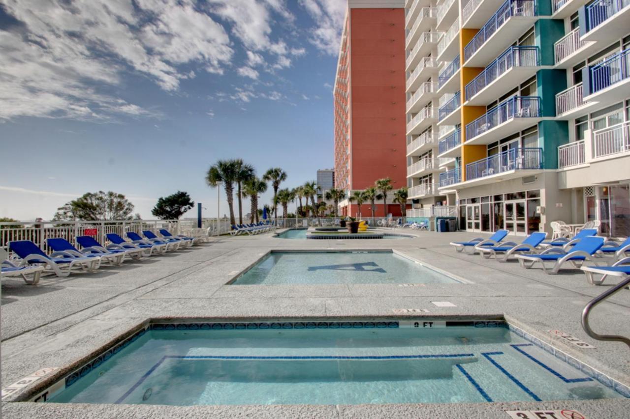 Sunny And Bright Oceanfront In Atlantica Near Boardwalk Apartment