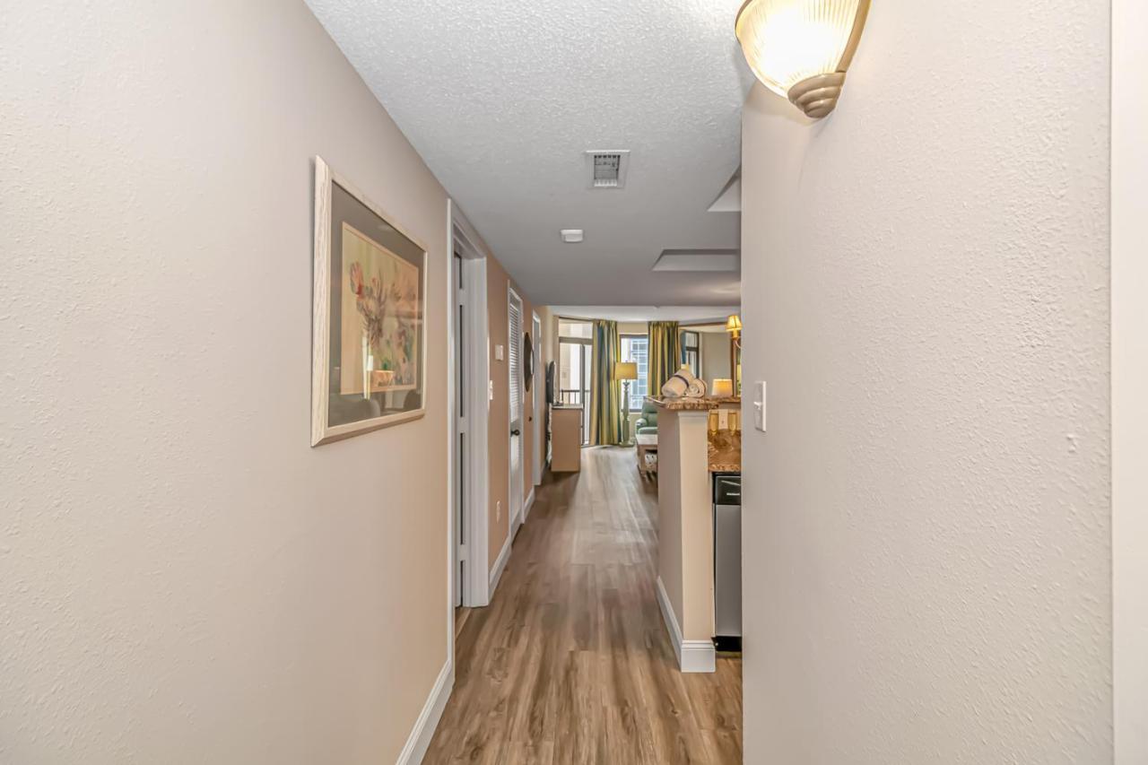 Holiday home Colony Ocean View - 2 Bedroom, 2 Bath - Perfect For 8!