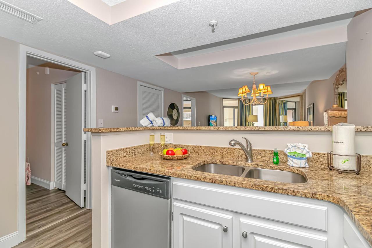 Colony Ocean View - 2 Bedroom, 2 Bath - Perfect For 8! Holiday home Myrtle Beach
