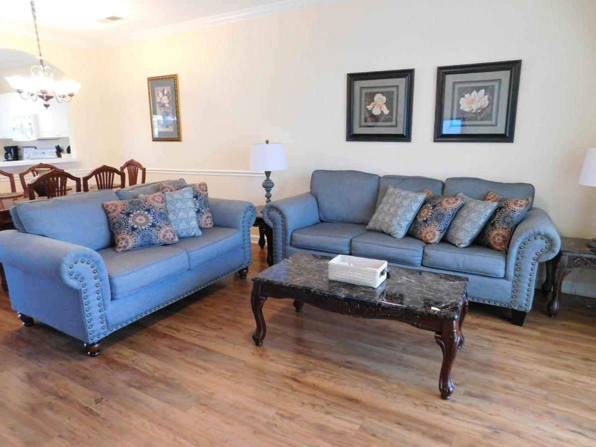 Apartment Wedgewood #523 *