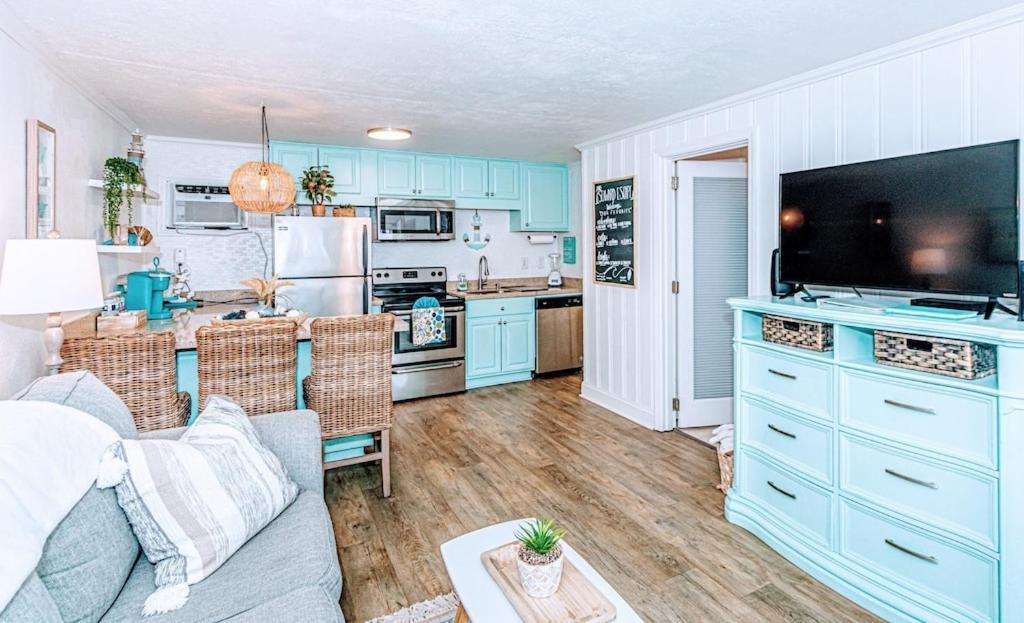 Apartment Seaward Escape - Cherry Grove *