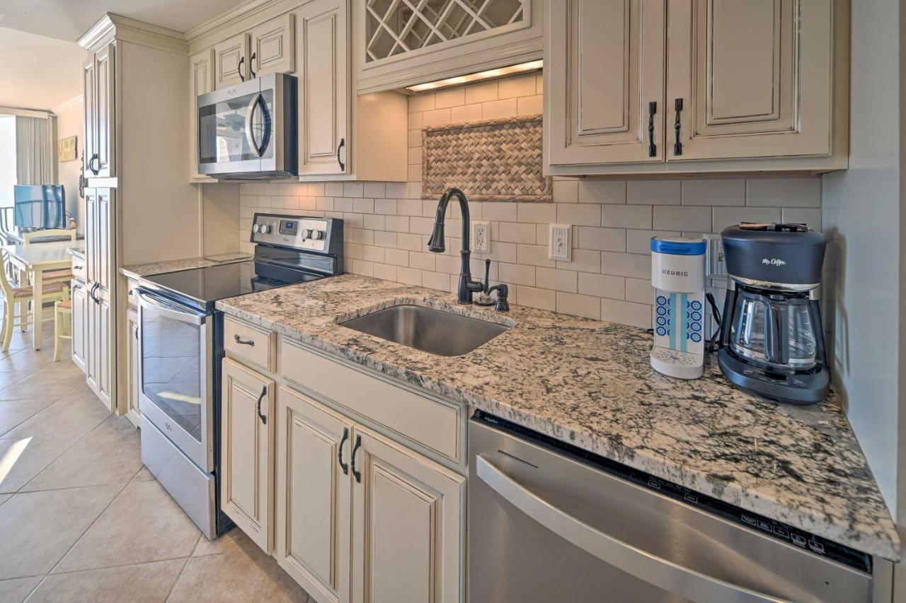 Cozy Myrtle With Community Pool! Apartment