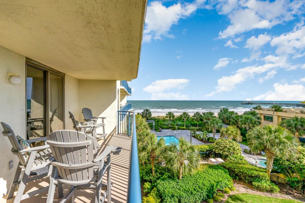 Ocean View Just Steps Away From The - 106 Brighton *