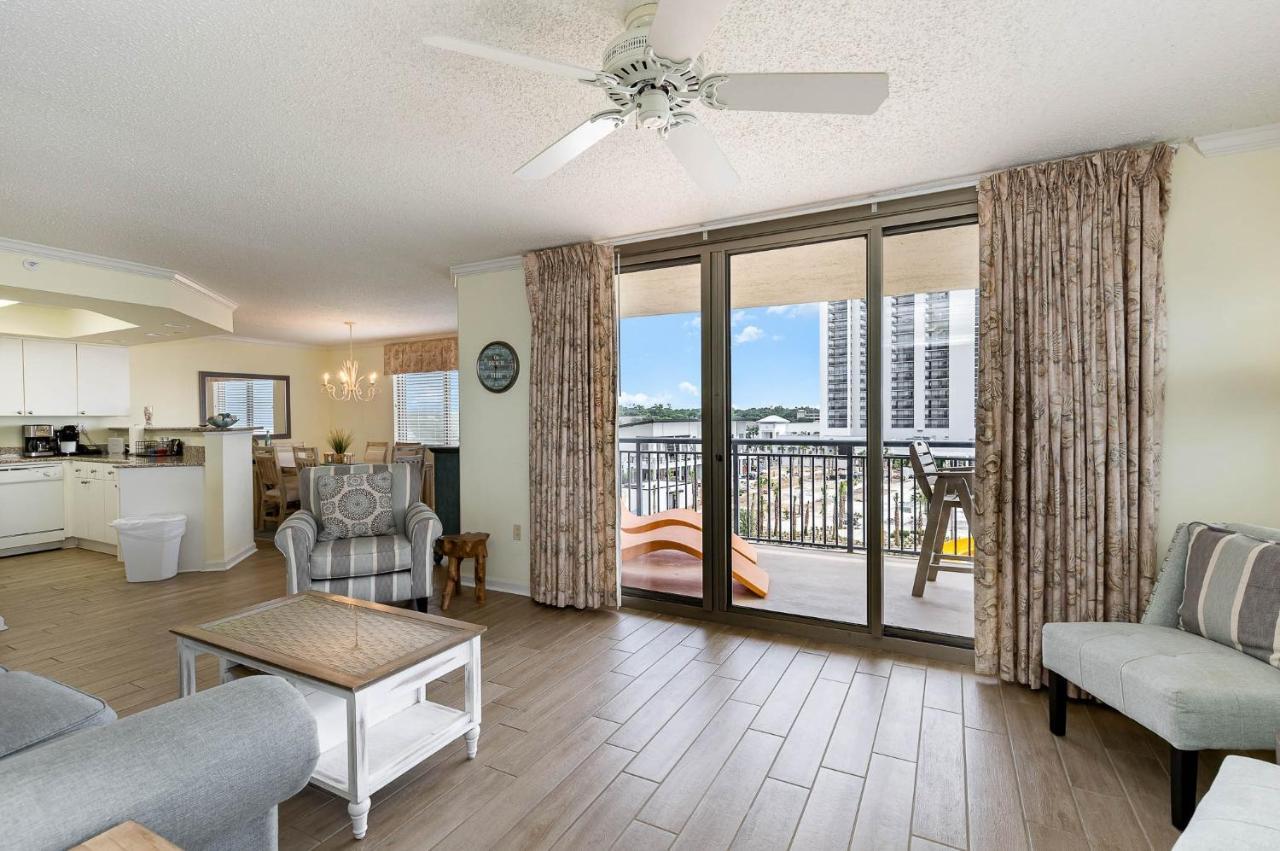 Apartment Ocean Front 2 Bedroom, 2 Bath - 301 Brighton *