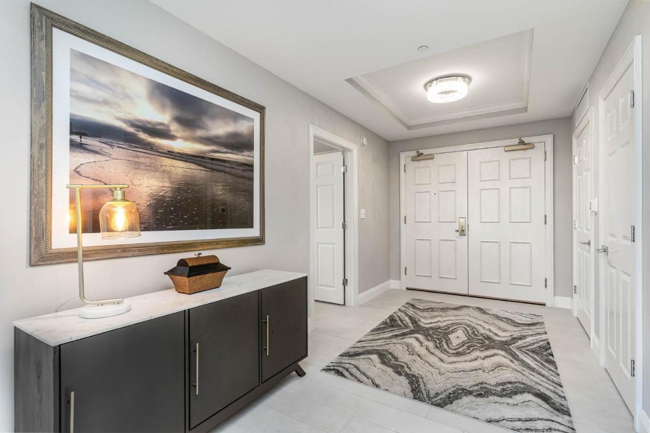 Apartment Exquisitely Remodeled 3 Bedroom 3 Bath Ocean View Condo, 908 Margate *