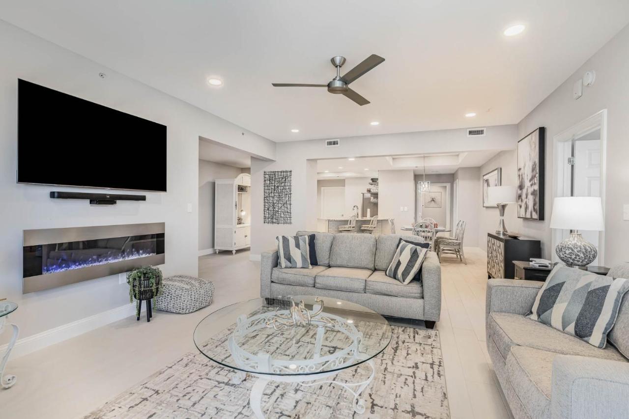 Exquisitely Remodeled 3 Bedroom 3 Bath Ocean View Condo, 908 Margate