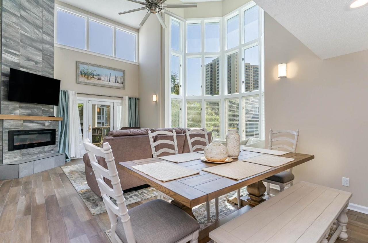 Gorgeous And Spacious 4 Bedroom - 8d Windermere By The Sea *