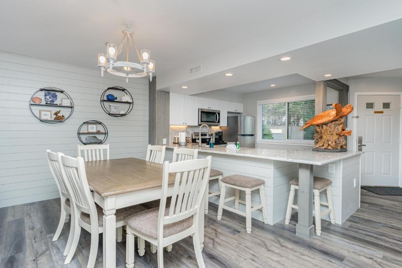 Completely Remodeled And Open 18c Richmond Park * Myrtle Beach
