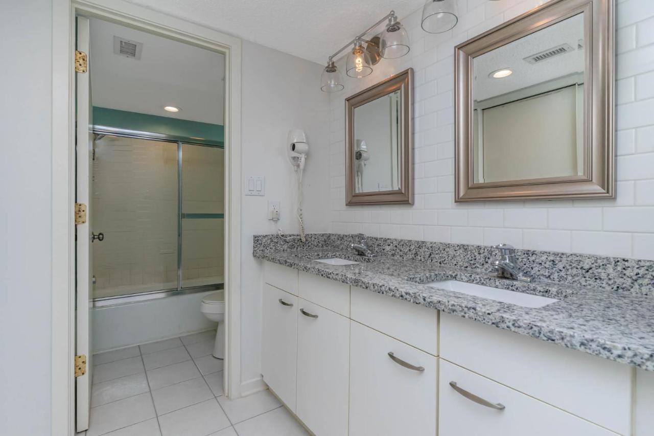 Villa Charming 3 Bedroom Unit Nestled Among The Trees - 15c West Hyde Park