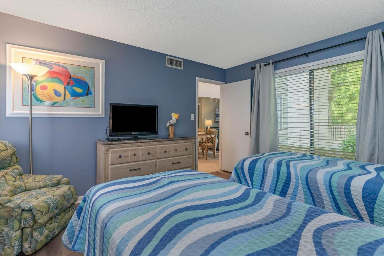 Charming 3 Bedroom Unit Nestled Among The Trees - 15c West Hyde Park Villa *