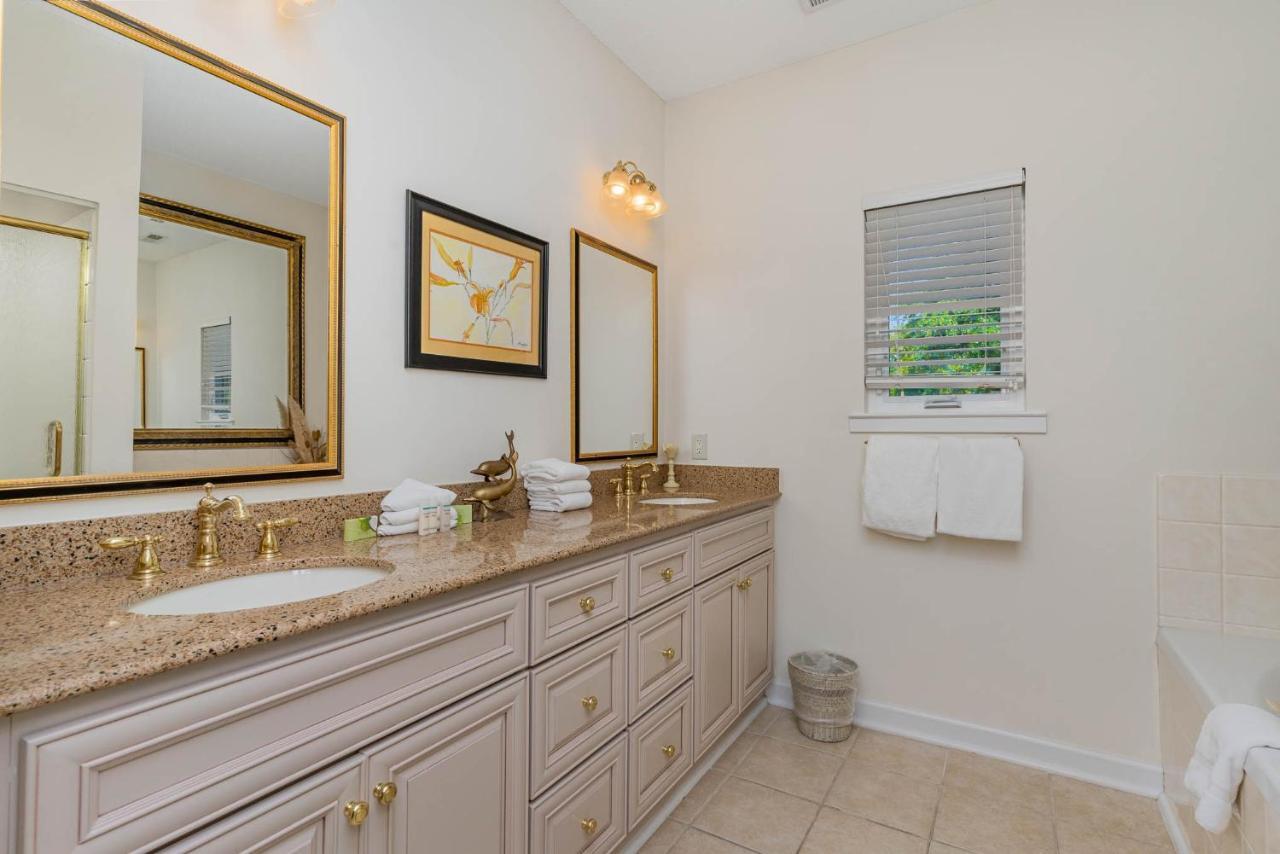 Golfers Paradise - 3 Bedroom, 3 Bath In Canterbury Court Villa