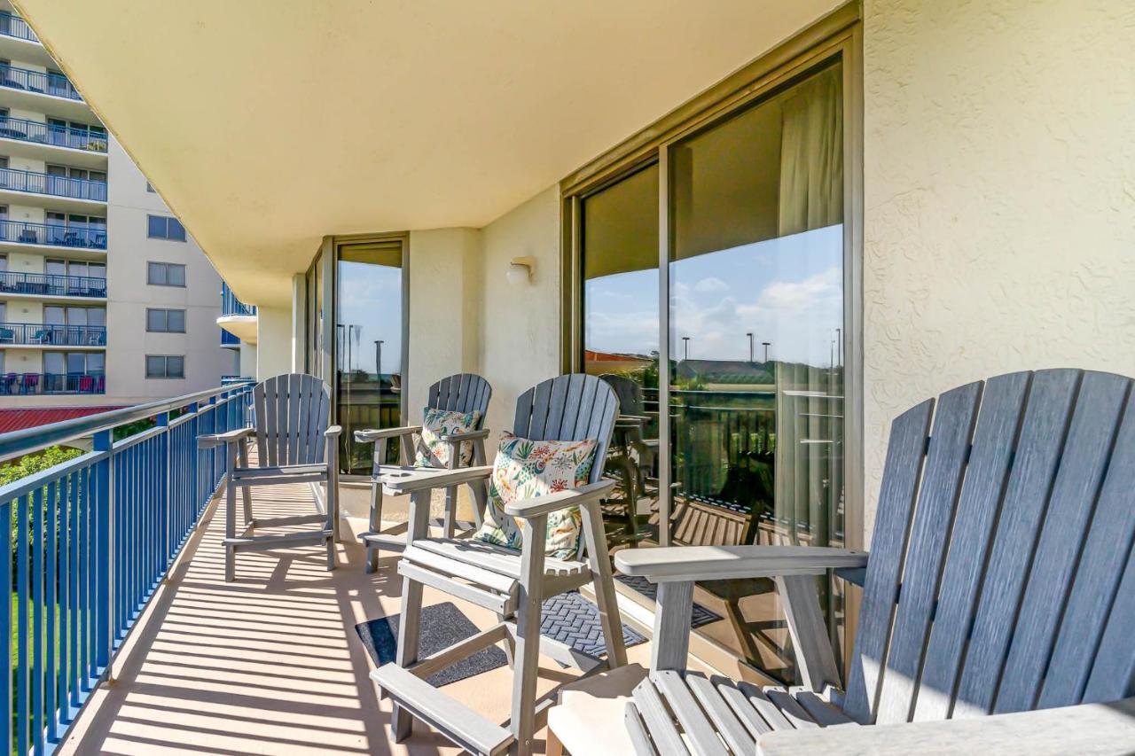 Ocean View Just Steps Away From The - 106 Brighton Apartment *
