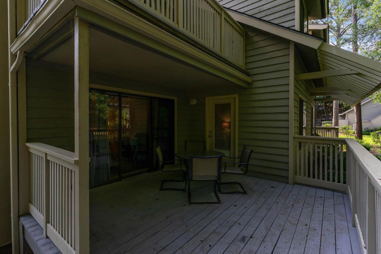 Charming 3 Bedroom Unit Nestled Among The Trees - 15c West Hyde Park Myrtle Beach