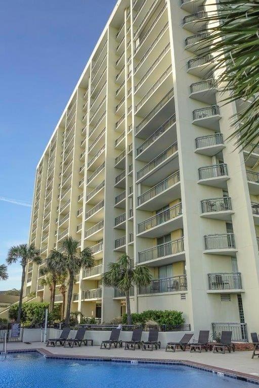 Stunning Ocean View Remodeled 2 Bedroom 2 Bath Condo, 908 South Hampton Apartment