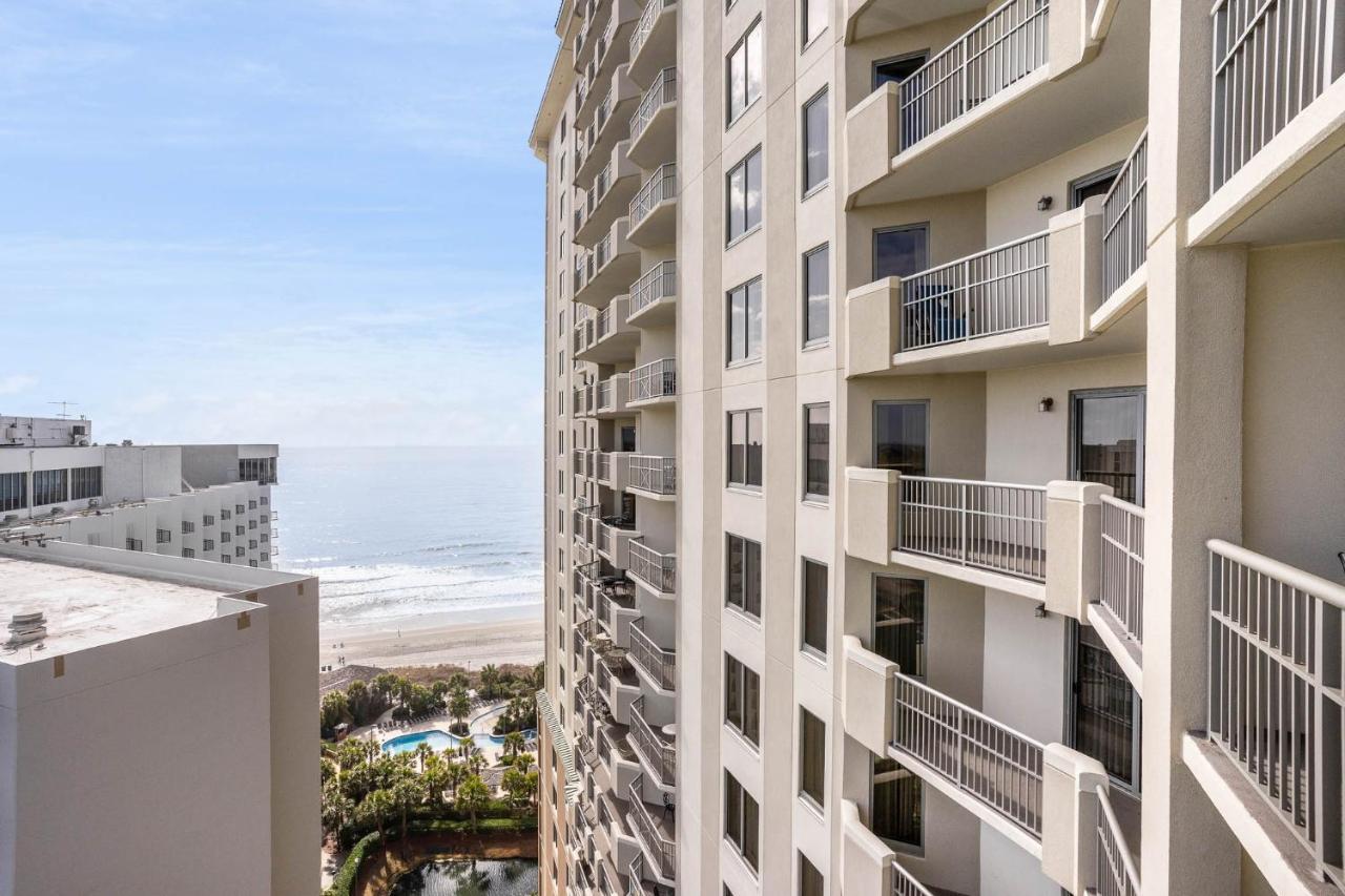 Ocean View 3 Bedroom Unit #1607 Royale Palms Apartment *
