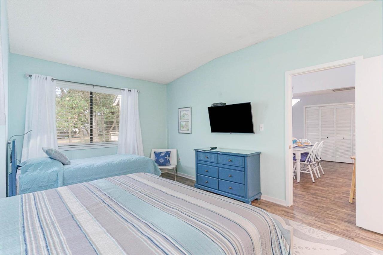 14d Richmond Park - Gorgeously Remodeled 3 Bed, 3 Bath