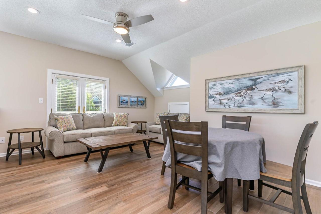 Gorgeous And Spacious 4 Bedroom - 8d Windermere By The Sea Villa *