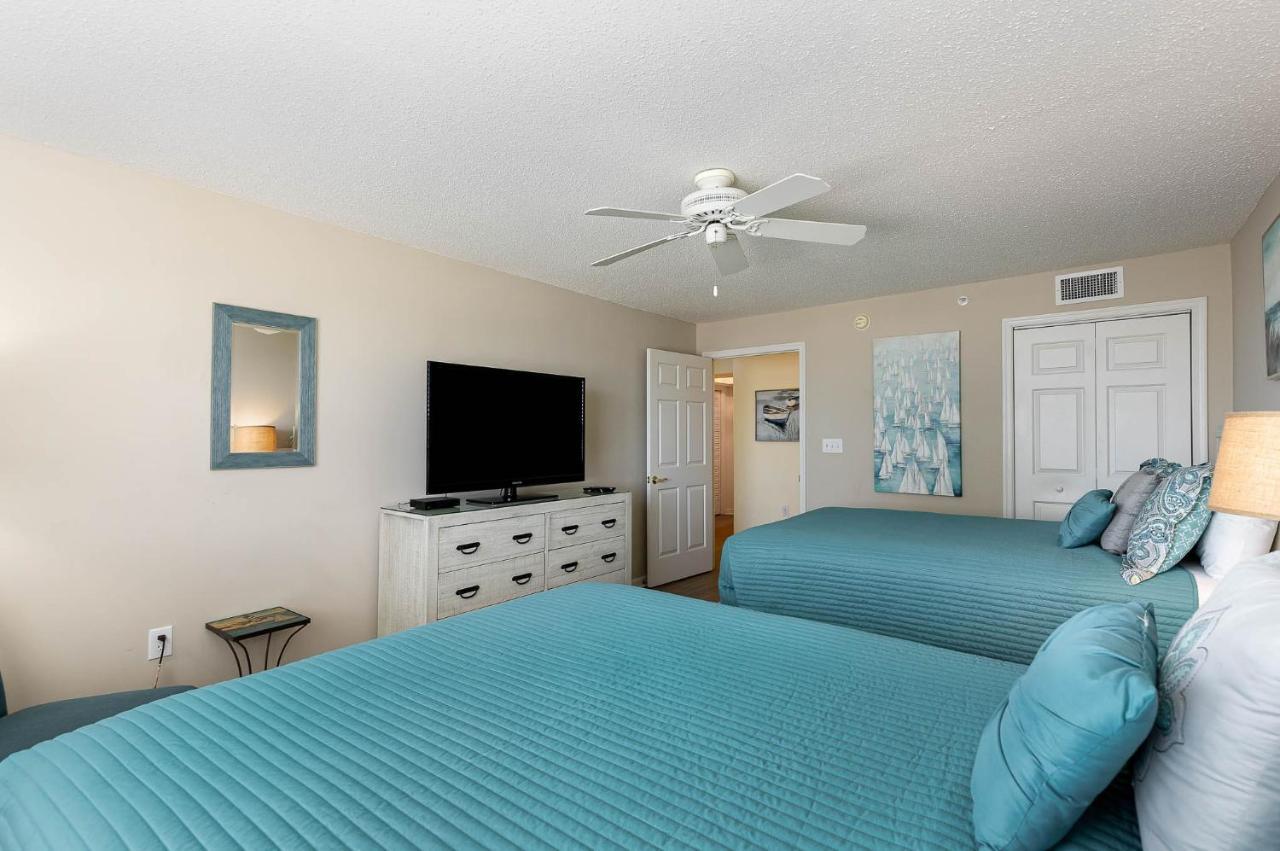 Apartment Ocean Front 2 Bedroom, 2 Bath - 301 Brighton Myrtle Beach