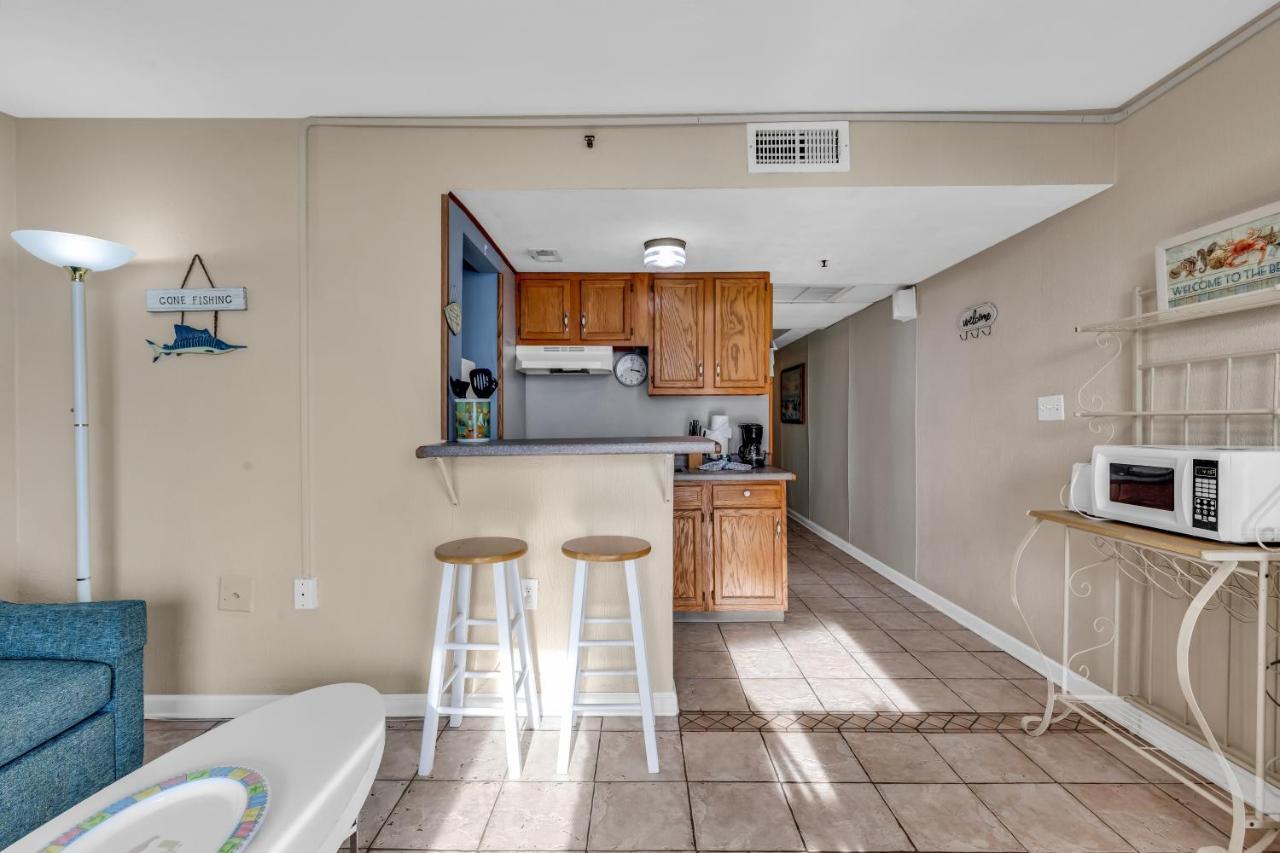 Hosteeva Oceanview Meridian Plaza
