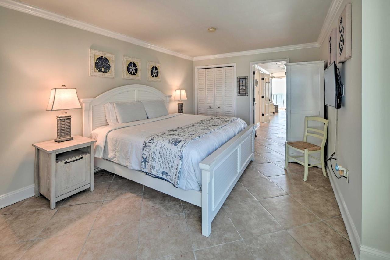 Cozy Myrtle With Community Pool! Apartment *