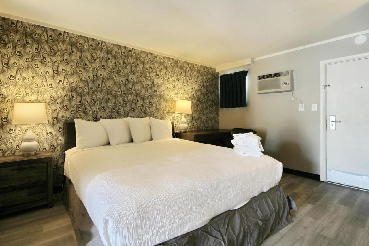 Waikiki Village Hotel Myrtle Beach