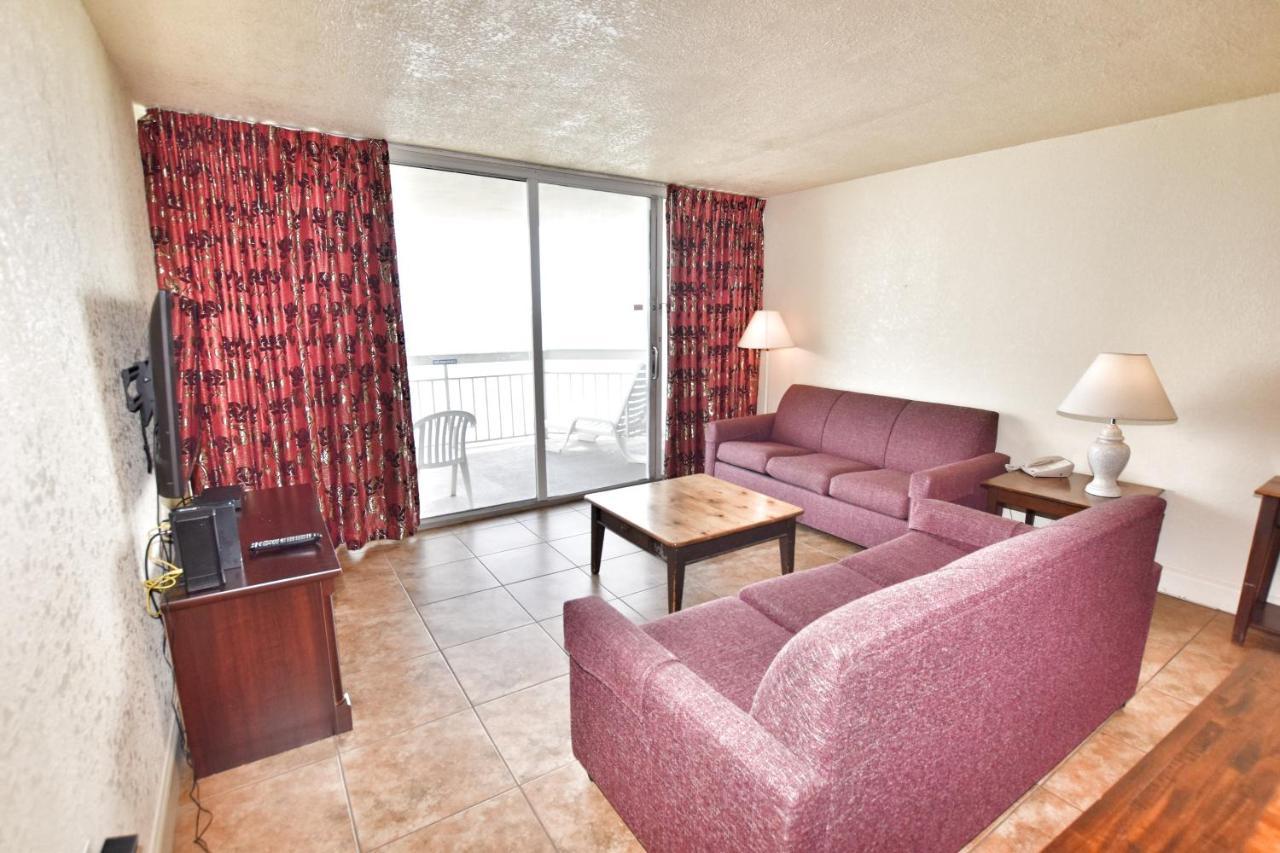 Apartment 1002 Waters Edge