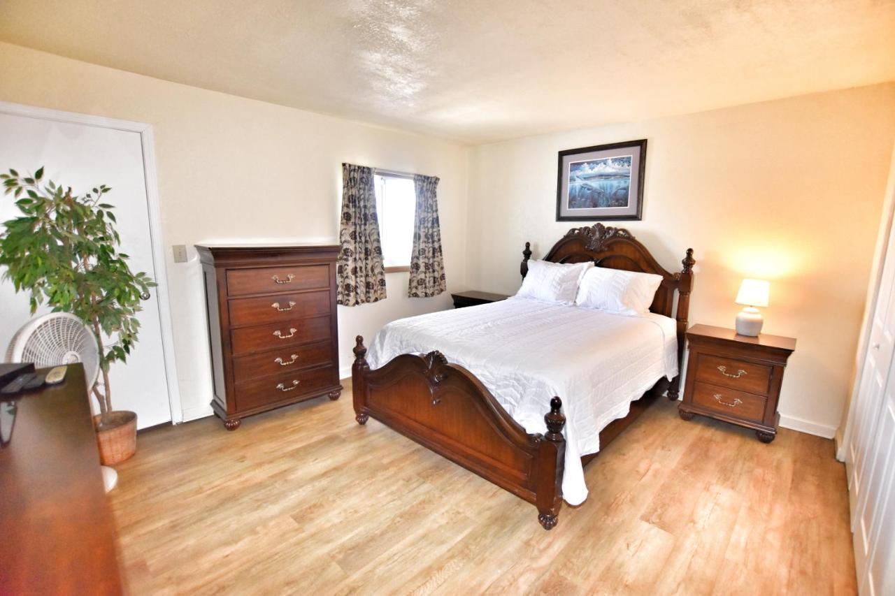 0901 Waters Edge Apartment *