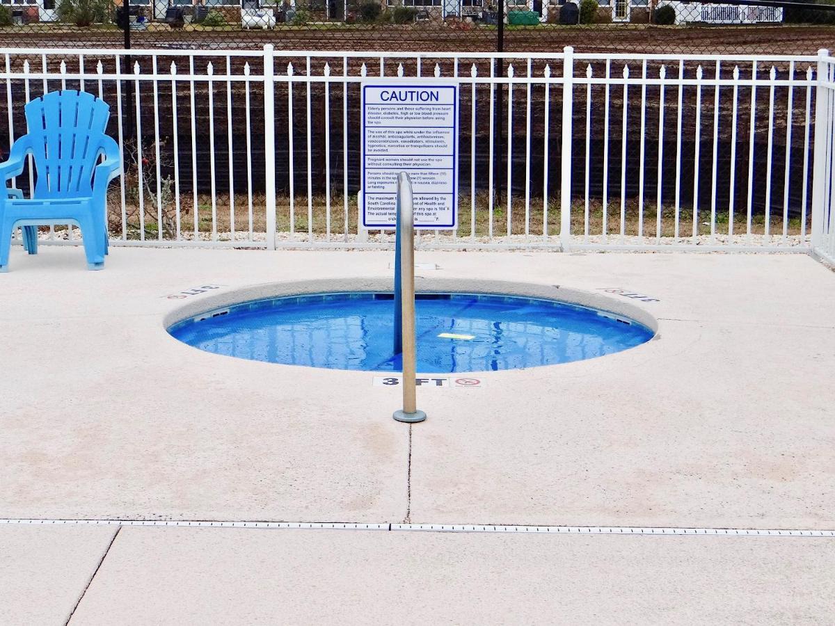 Holiday home 17a Gcr Lovely 2 Bed With Pool In Surfside