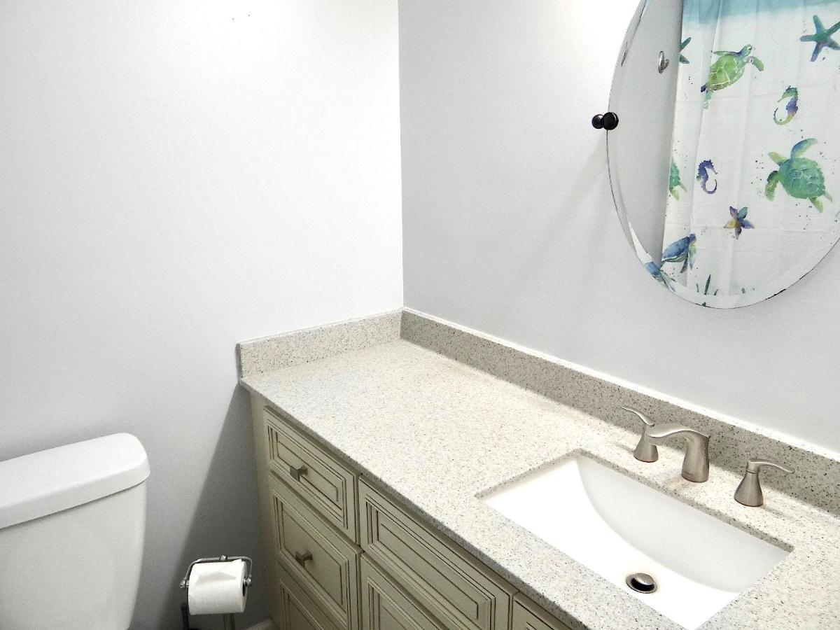 17a Gcr Lovely 2 Bed With Pool In Surfside