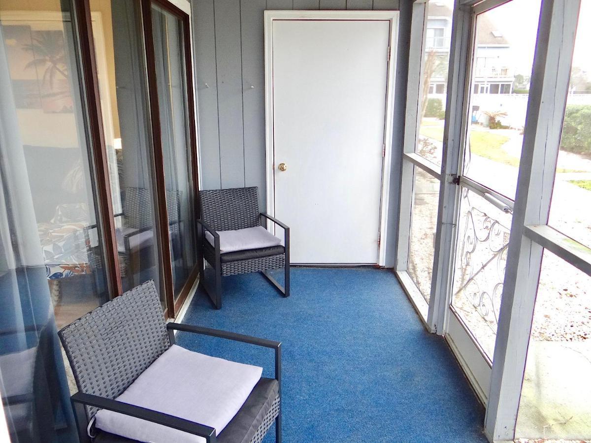 17a Gcr Lovely 2 Bed With Pool In Surfside Holiday home Myrtle Beach