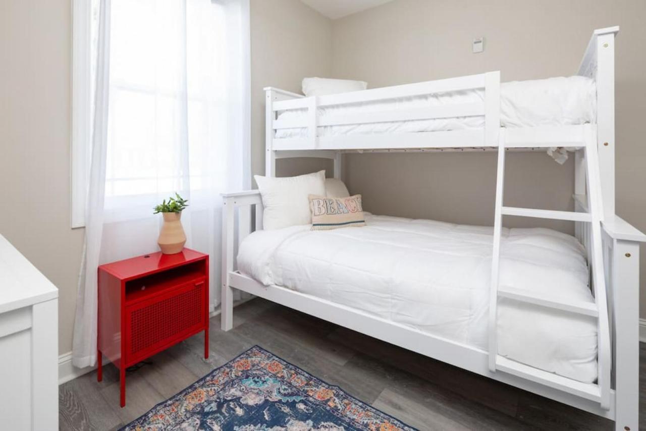Apartment Lovely 4br King Beds Steps To And Pier J Myrtle Beach