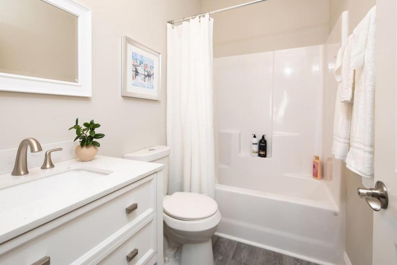 Apartment Lovely 4br King Beds Steps To And Pier J Myrtle Beach