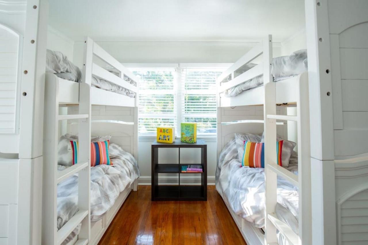 5br House King Beds Steps To Ideal For Families With Dogs Holiday home *