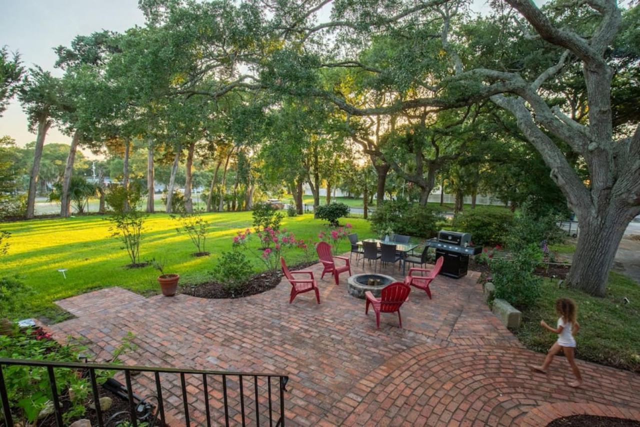 5br House King Beds Steps To Ideal For Families With Dogs * Myrtle Beach