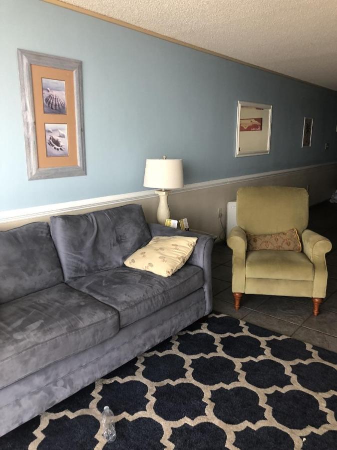 Royal Garden 212